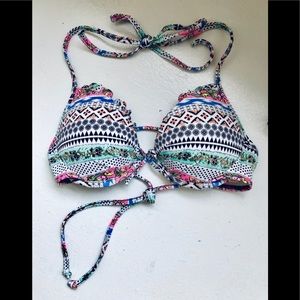 Victoria’s Secret Swim Top Sz. 32B